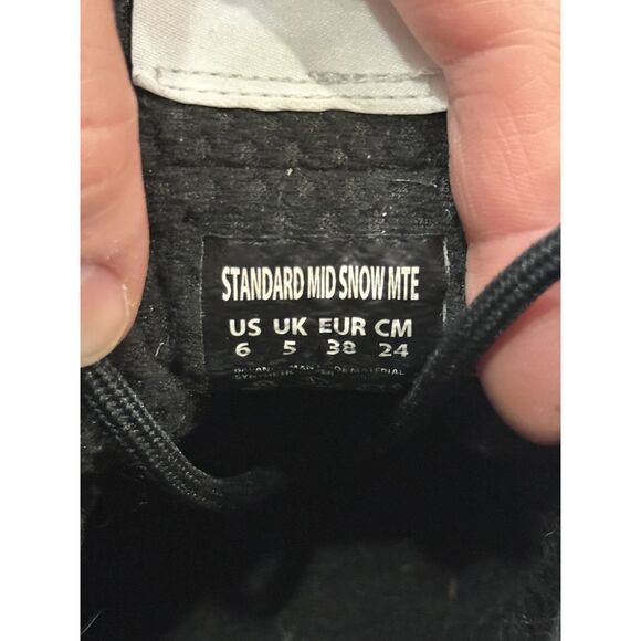 VANS x Kennedi Deck Standard Mid Snow MTE Women's Boot Shoes White Black Size 6 - Picture 4 of 7